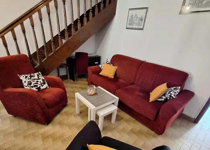 Notre Chez Nous Pour Vous